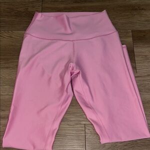 ALO yoga 7/8 High-Waist Airlift Legging pink